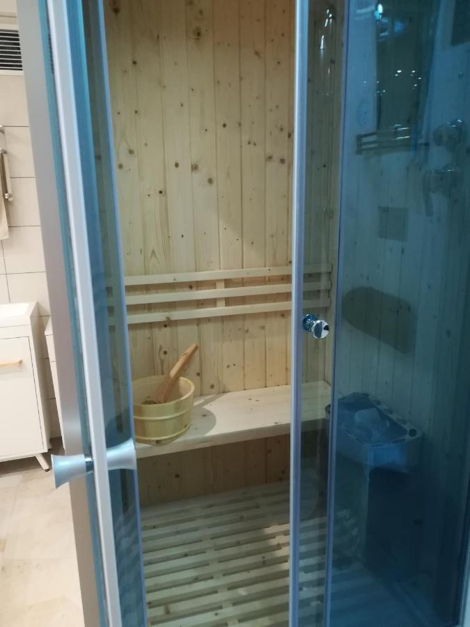 Appartement Avec Jacuzzi Hammam Sauna Privatise Au Rez De Chaussee Ds Maison A Voglans A 2 Kilometres Du Lac Du Bourget En Savoie Entre Chambery Et Aix Les Bains Cure Thermale Exterior foto